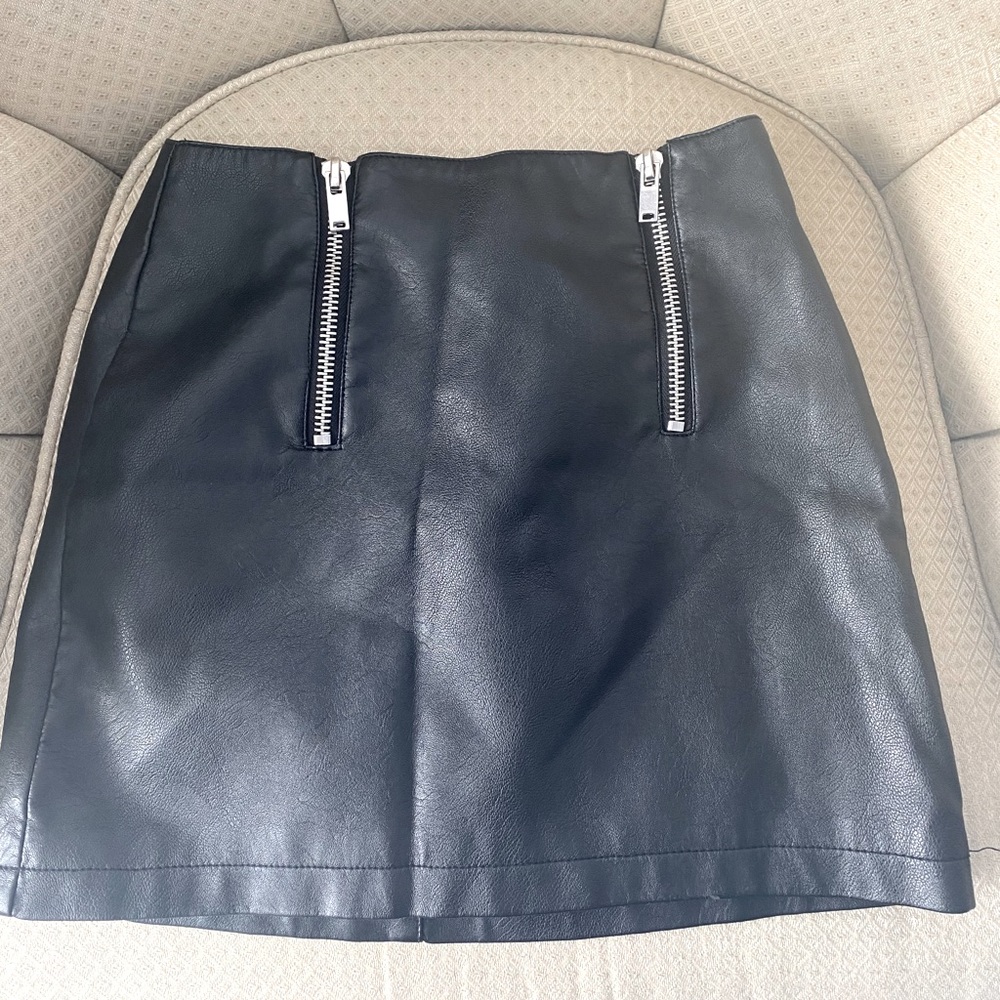 Black Leather Skirt✨